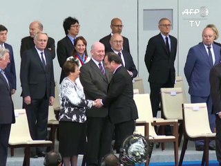 14 juillet: Hollande attendu sur tous les fronts pour son ultime interview