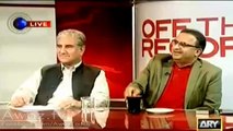 Kashif Abbasi plays old clips of Imran Khan in which he harshly criticized Bilawal