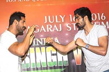 John supports Vijender to fight against Kerry Hope