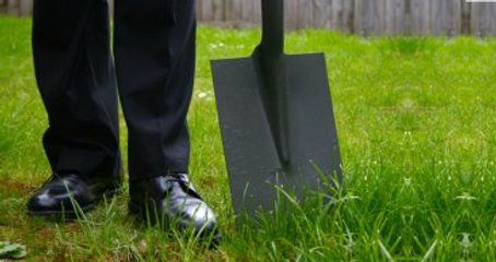 Para Gömen Bakana Rahibelerin Yardım Ettiği Ortaya Çıktı