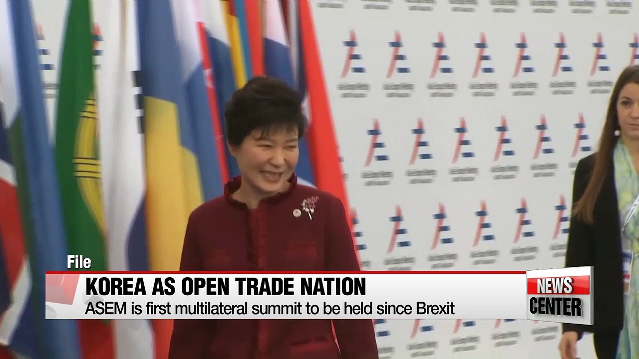 President Park takes off for ASEM summit in Mongolia