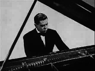 Oscar Levant Plays Chopin Etude in C# minor op.10