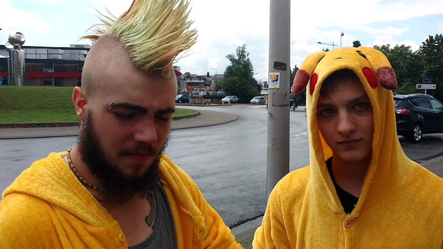 Chasse aux Pokémons dans les rues de La Louvière