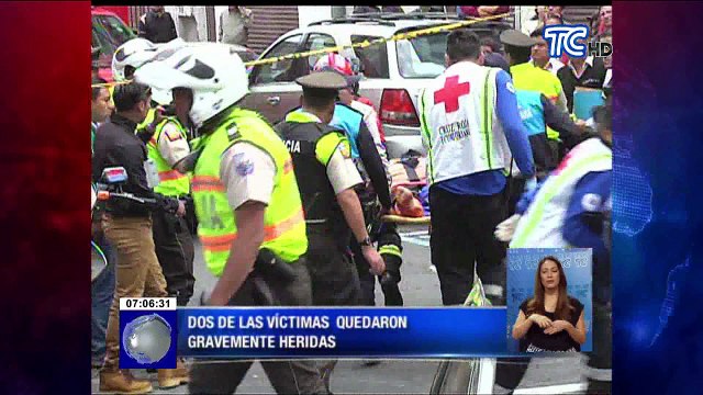 Tres heridos tras un aparatoso choque entre dos vehículos