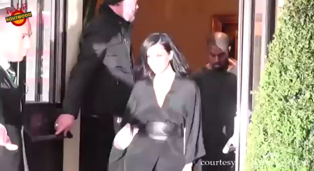 Kim Kardshian and Miley Cyrus NAKED PICTURES