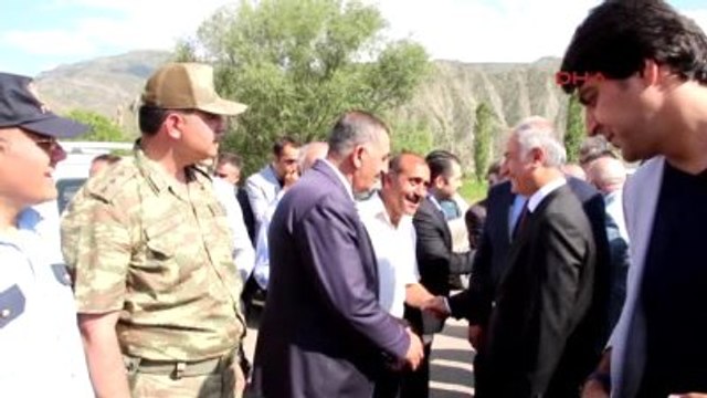 Erzurum İçişleri Bakanı Ala 26 Belediye Başkanı Görevden Uzaklaştırıldı 2