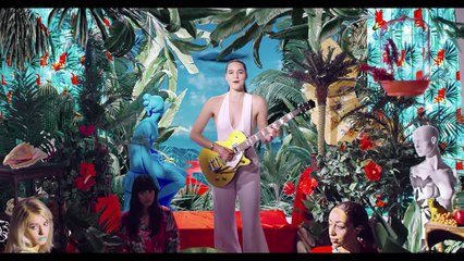 DRINKEE - Le clip de SOFI TUKKER