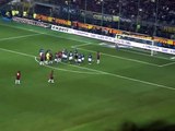 Pirlo stupenda punizione Milan Inter (23/12/2007)