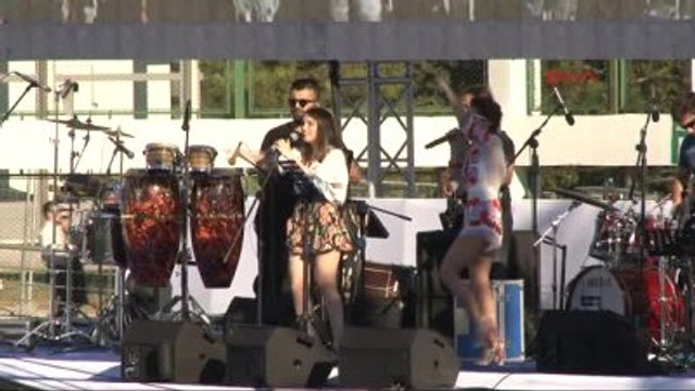 İTÜ 2015-2016 Lisans Mezuniyet Töreni Gerçekleştirildi