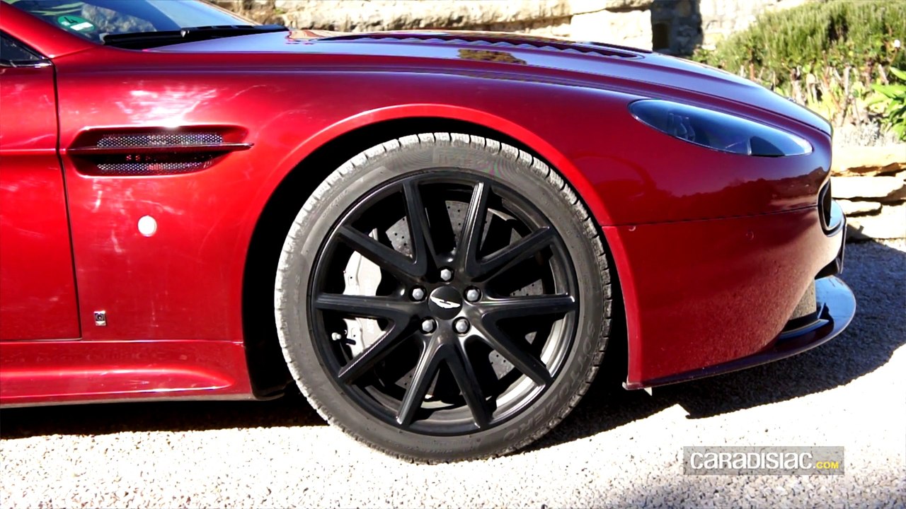 Essai - Aston Martin V12 Vantage S Roadster : "submersive"