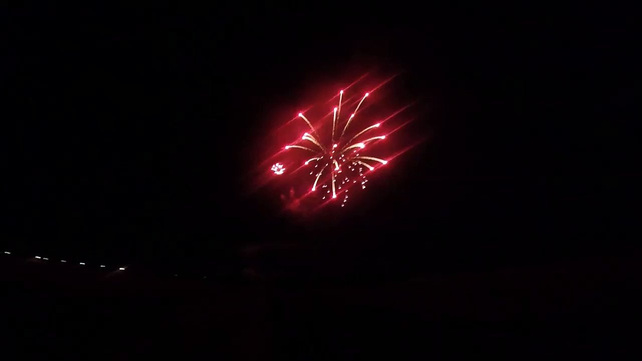 1 feux d'artifice le 14-07-2016 Marigny-le-Châtel