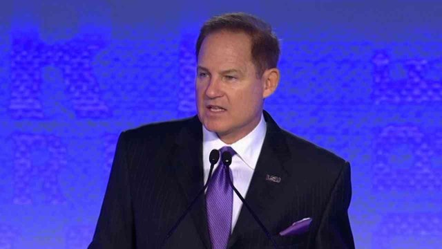 Les Miles Discusses Social Unrest in US