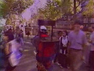 Les Inconnus - Ushuaia Dans Son Froc