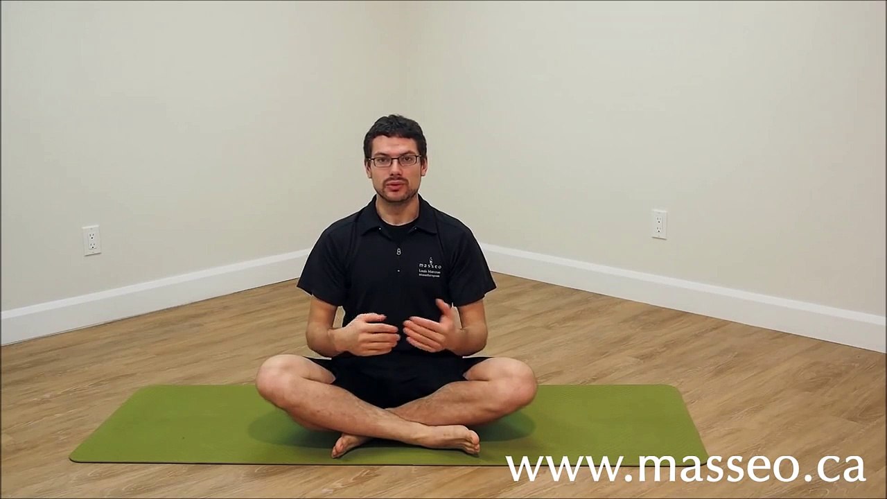 17 - Masseo - Étirement des muscles du bas du dos " trilogie lombaire "