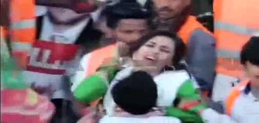 Girl Abused In PTI Jalsa Islamabad 24/Apr/2016