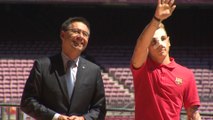 El FC Barcelona recibe a Lucas Digne