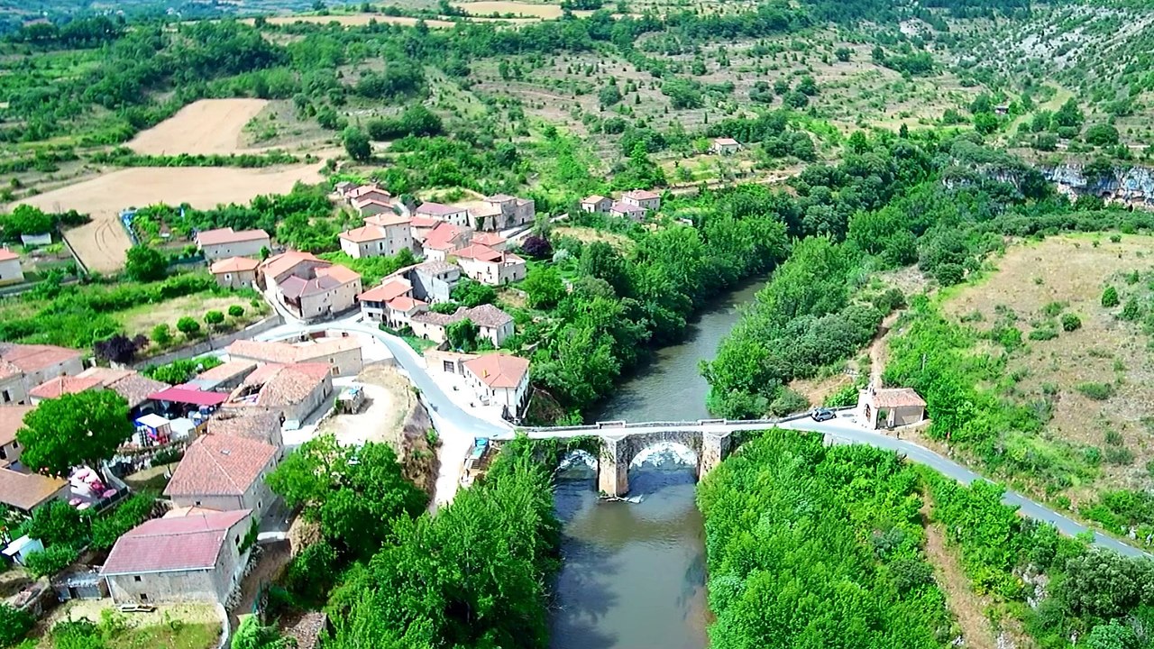 CAÑONES DEL EBRO YUNEEC 2016