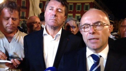 Cazeneuve : "Nous rehaussons le plan Vigipirate dans le département"