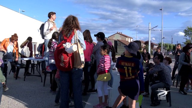 Contre-plongées : Nos futurs , par la Compagnie Les Guêpes Rouges-Théâtre