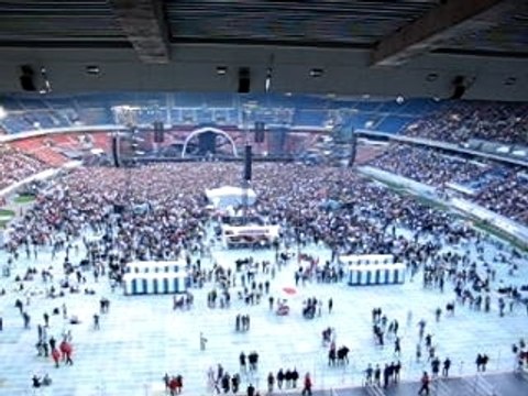 Red Hot Chili Peppers - live Parc des Princes 2007 - olas