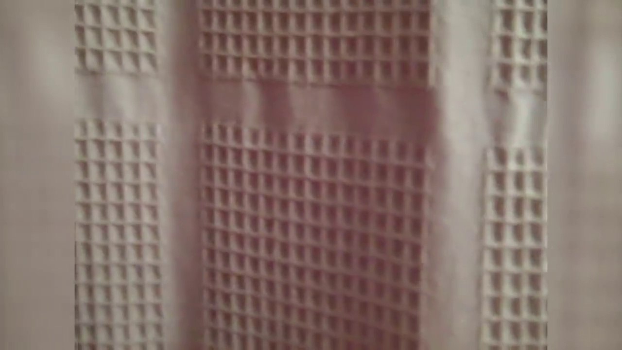 Des gens surpris en train de chanter sous la douche... Compilation hilarante