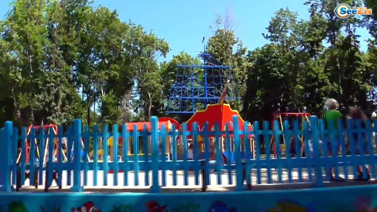 BRUDER Квадроцикл в Парке Развлечений. Игорек катается на Чопере! Экскурсия по Парку Часть 1