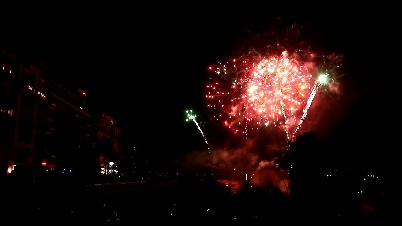 Le feu d'artifice du 14 juillet à Pau (Vidéo Marc Zirnheld)