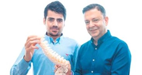 Uzun Uğraşlar Sonucu Omurgasından Ameliyat Oldu, Boyu 10 Santim Uzadı