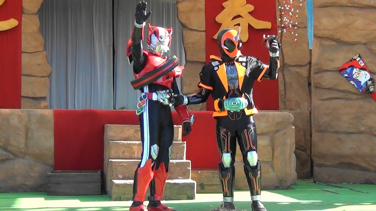 "Show last greeting" Kamen Rider ghost my soul and Kamen Rider drive appeared!
