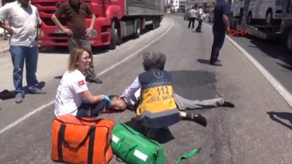 Aksaray Yolun Karşısına Geçerken Tır'ın Altında Kaldı