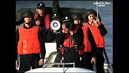 Chinese vessel blocks Pinoy fishermen in Scarborough Shoal