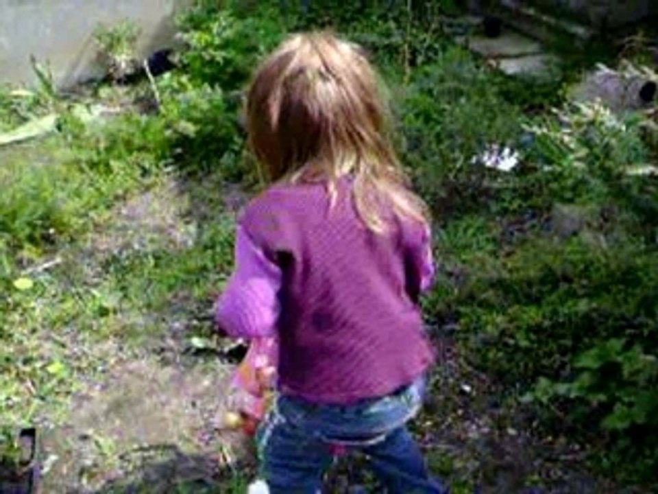 chasse a l'oeuf (paques 2007)