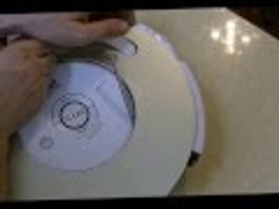 IRobot Roomba How to replace top cover for 500 and 600 series DIY
