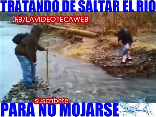 Tratando de saltar el rio para no mojarse