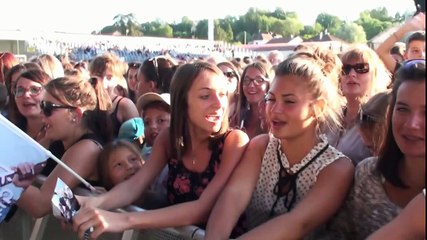 Le public de Kendji Girac à Louhans se chauffe la voix