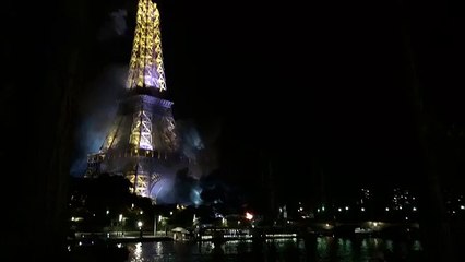 La Torre Eiffel se vio afectada tras un incendio