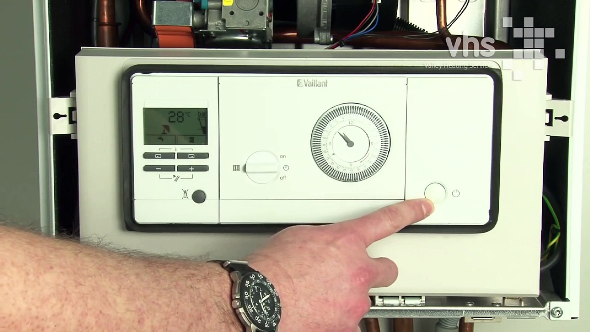 Vaillant ecoTEC Pro 24 & 28 Combination Boiler - Customers User Guide -  video Dailymotion