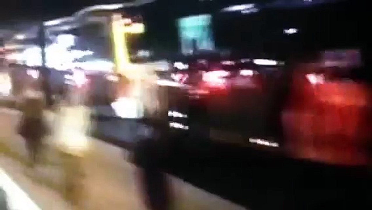 Başbakan Binali Yıldırım- Bu bir darbe girişimidir. Bedelini ödeyecekler