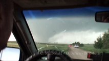 Violent Tornado - May 25, 2016 Near Chapman, KS