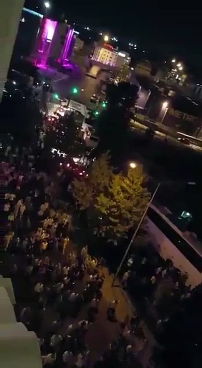 Public Evacuating Army