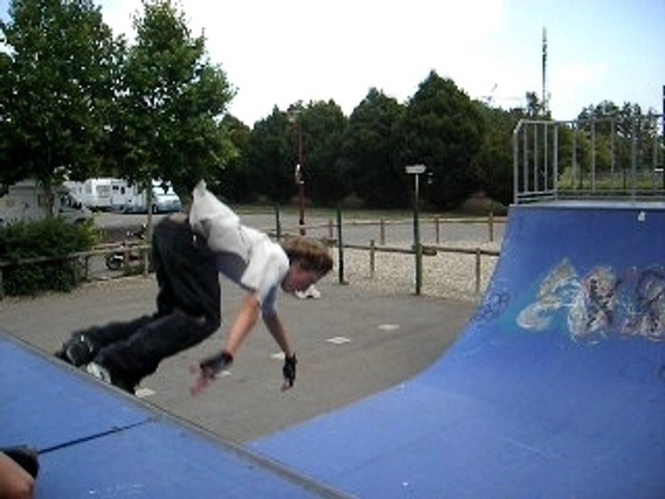 Roller agressif je fé une petite session de aréal