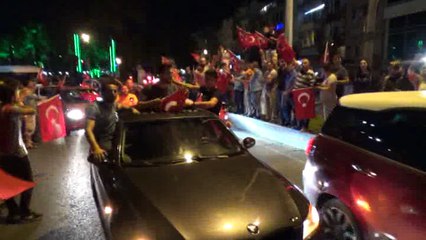kdz. ereğli'de darbe olasılığına karşı tüm yollar kapatıldı