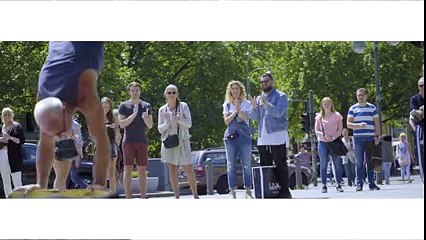 Moé - Mit dir scheint die Sonne