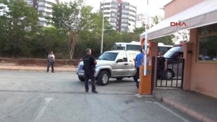 Mersin'de Tuğamiral ile Eski Emniyet Müdürü Gözaltına Alındı