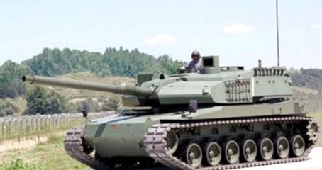 Download Video: Genelkurmay Başkanlığı Önünden Çıkarılan Tank Kamyonların Bulunduğu Bölgeye Ateş Açtı