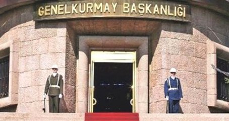 Genelkurmay'dan Çıkan Darbeci 200 Asker Teslim Oldu