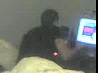 Fred surpris en train de chanter