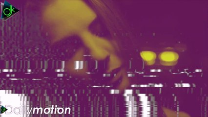 Βαλάντω Τρύφωνος - Μοιάζει Mε Aγάπη (Danca Re Edit) (Official Music Video)