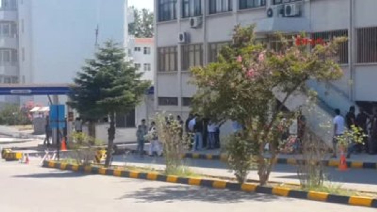 Kocaeli Gölcük Donanma Komutanı Fırkateyn ile Üsse Geri Döndü-2