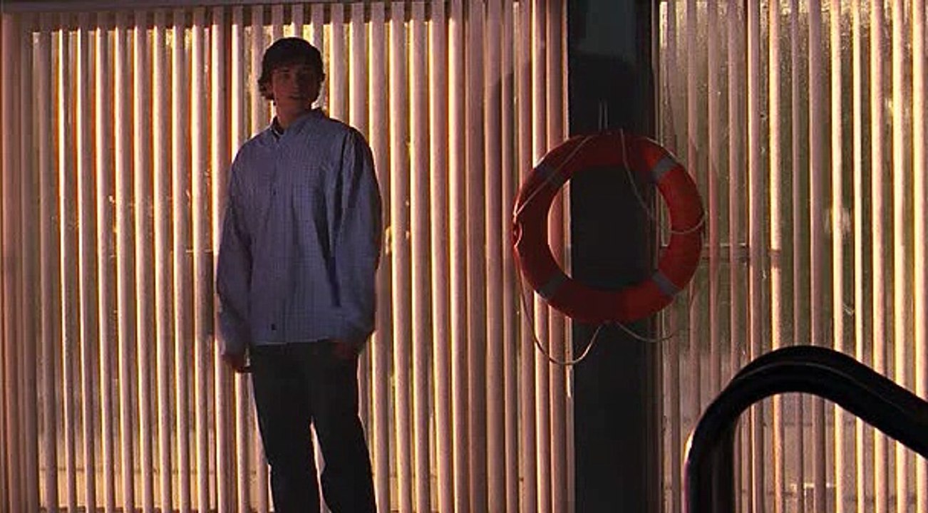 SMALLVILLE -Lana Lang (Kristen Kreuk) Pool Scene from Seas1-Ep.15